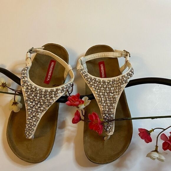 💥💦Union Bay  Pearl Rhinestone  Ankle strap sandals🛍️Size: 6.5 M - Picture 5 of 6
